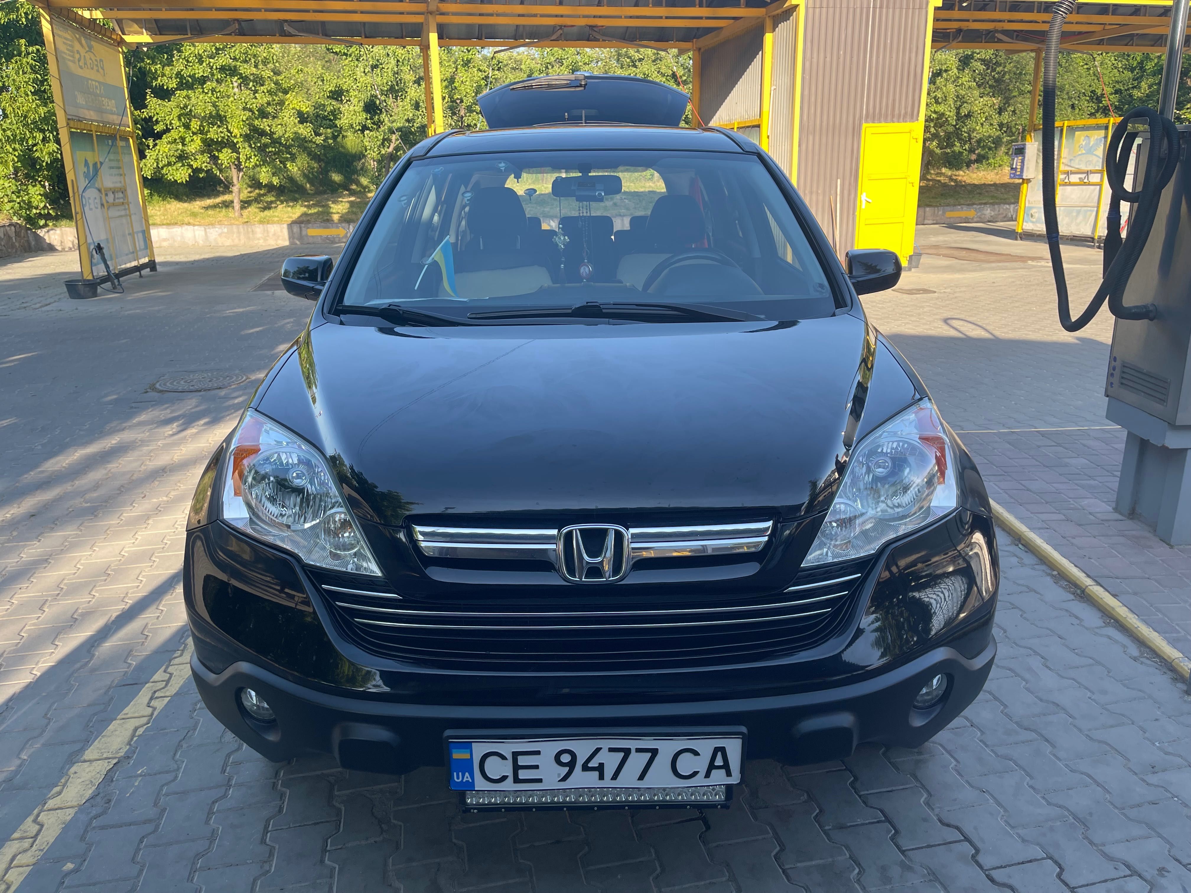 ПРОДАМ HONDA CR - V 2.4 газ/ бензин 2008 року 4x4 в дуже гарному стані