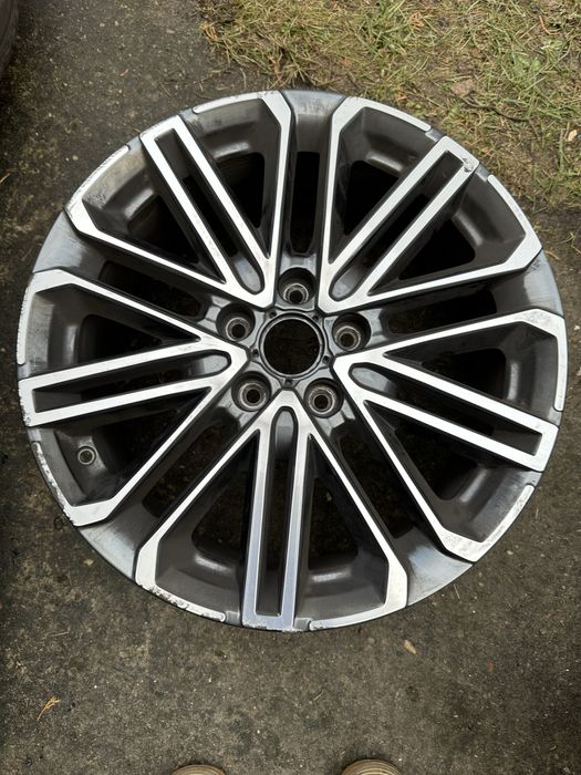 Felga aluminiowa Kia ceed proceed 7,5jx18H2 ET55 OEM