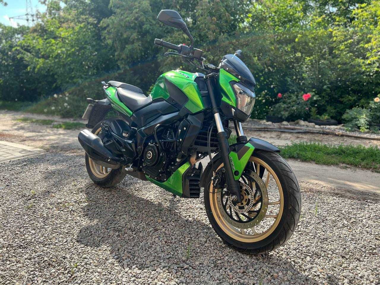 Bajaj Dominar 400