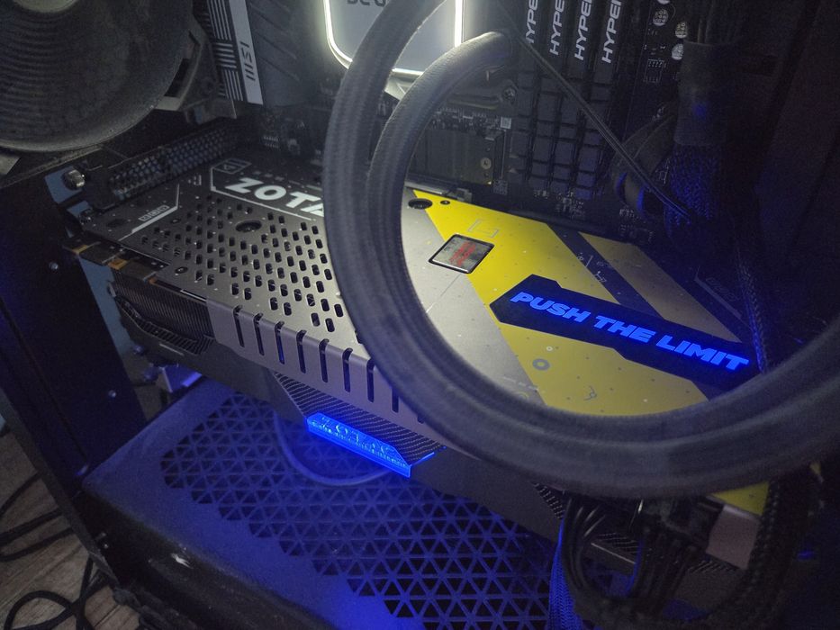 Zotac GeForce GTX 1070 Ti AMP EXTREME 8GB