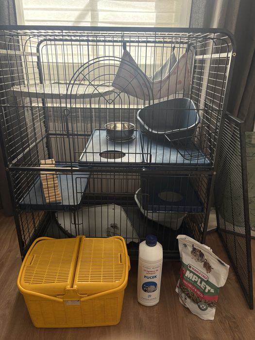 Klatka woliera dla gryzoni szynszyli na kółkach