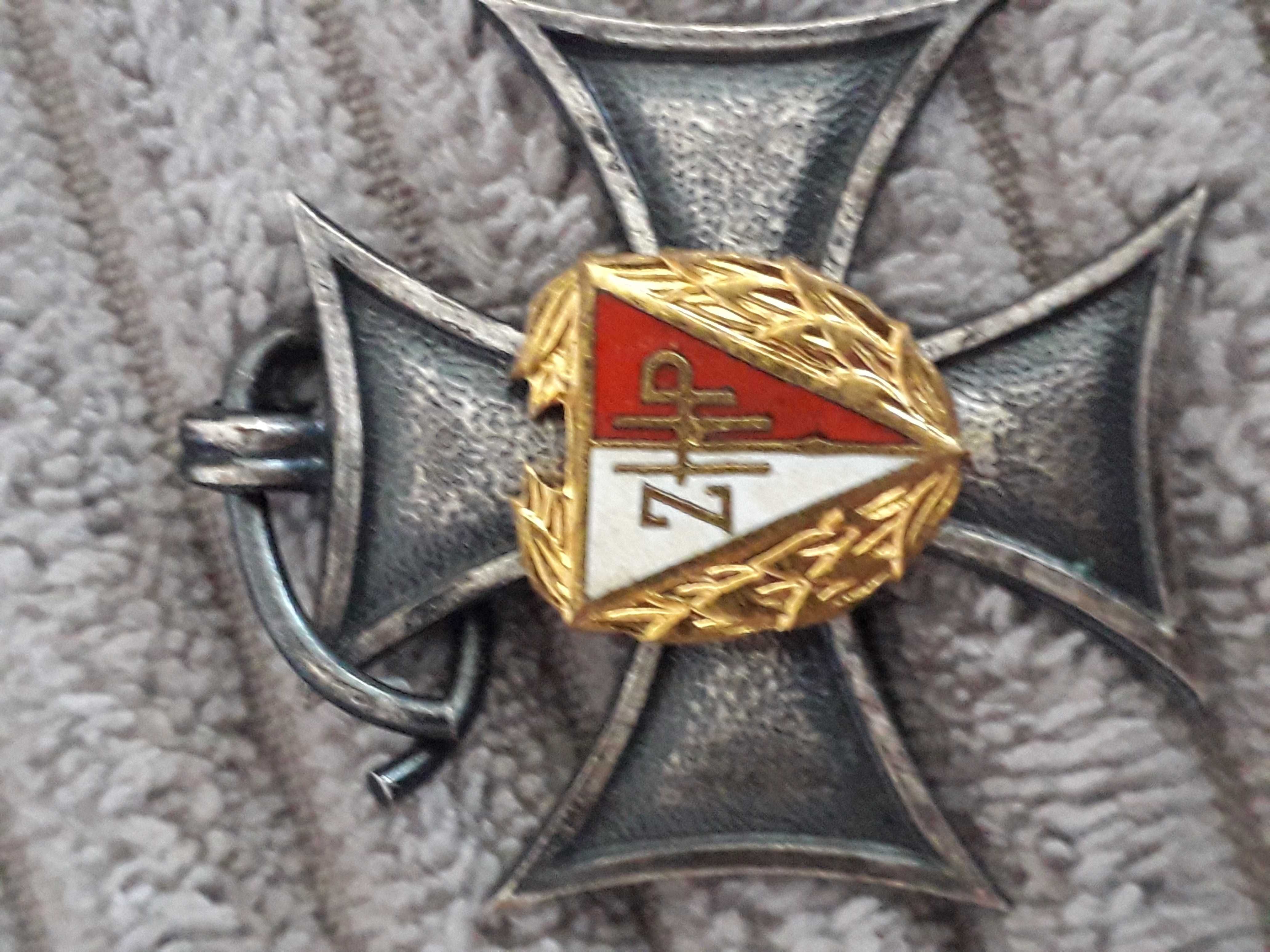 Zestaw odznak harcerskich