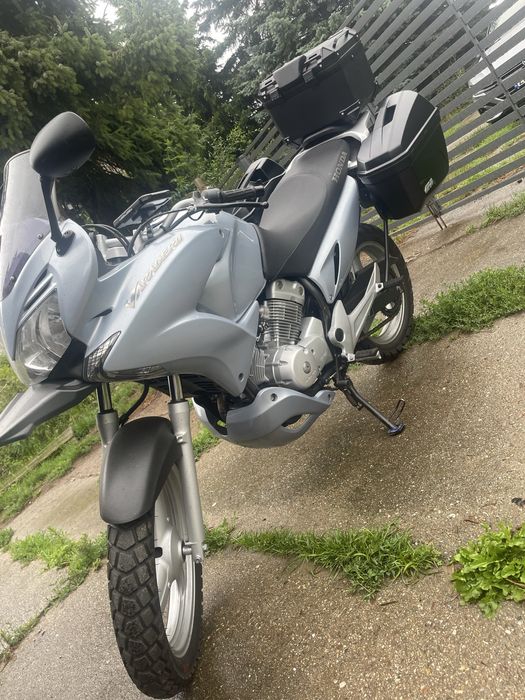 Honda Varadero 125XL