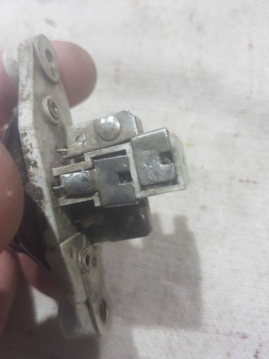 Реле регулятор напряжения генератора'