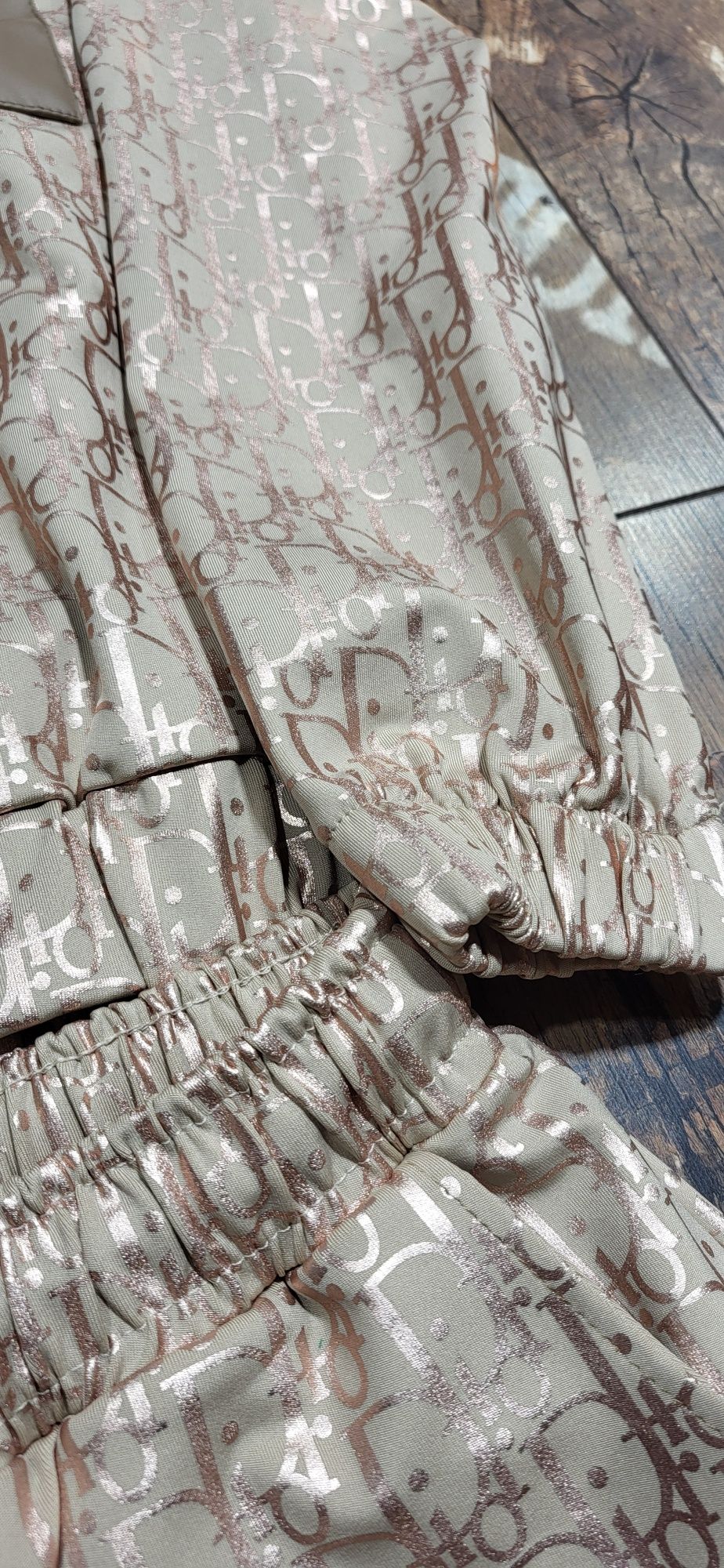 Dres damski premium beżowo złoty szampański premium zasuwany S