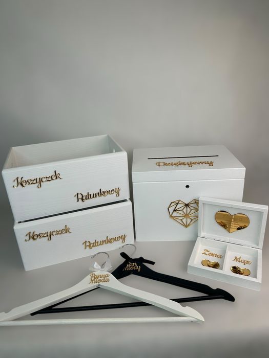 Pudełko na koperty, obrączki, wieszaki, koszyki ratunkowe