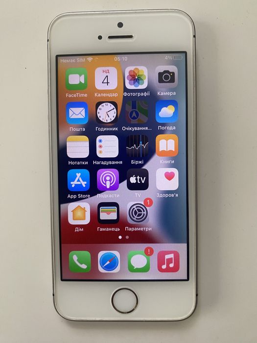 Apple Iphone SE 64gb чистий icloud