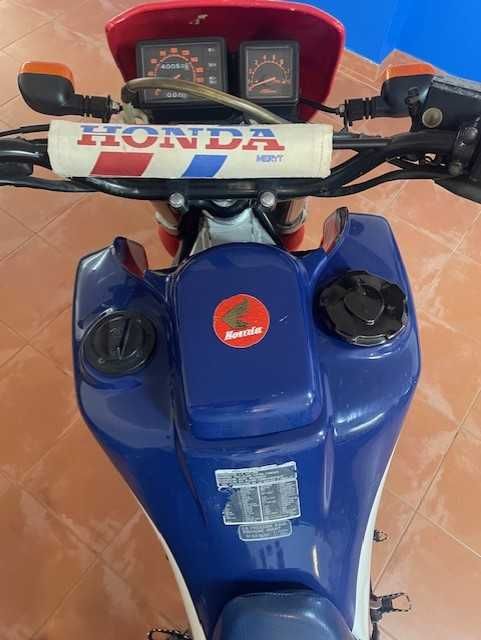 Honda XLV750R RD01