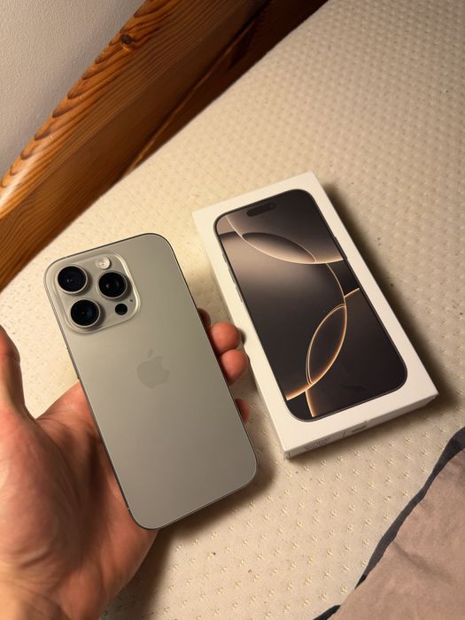 Iphone 16 pro 255Gb*100% kondycji baterii*z gwarancja*stan: JAK NOWY