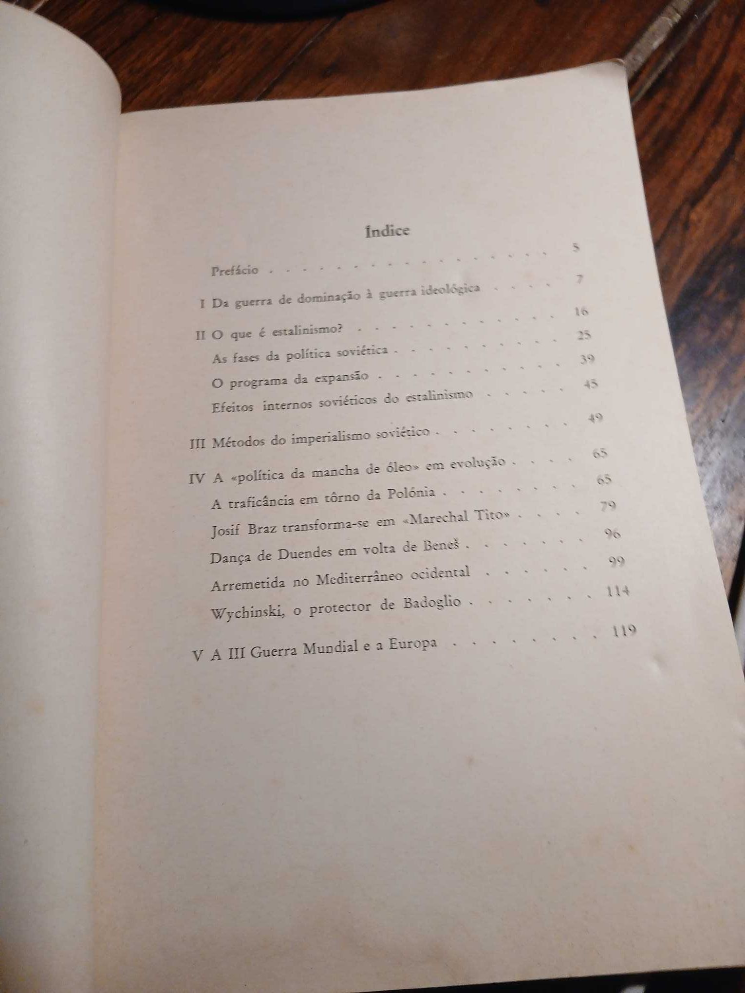 Estalinismo, A Política Soviética na II Guerra Mundia por Vindex