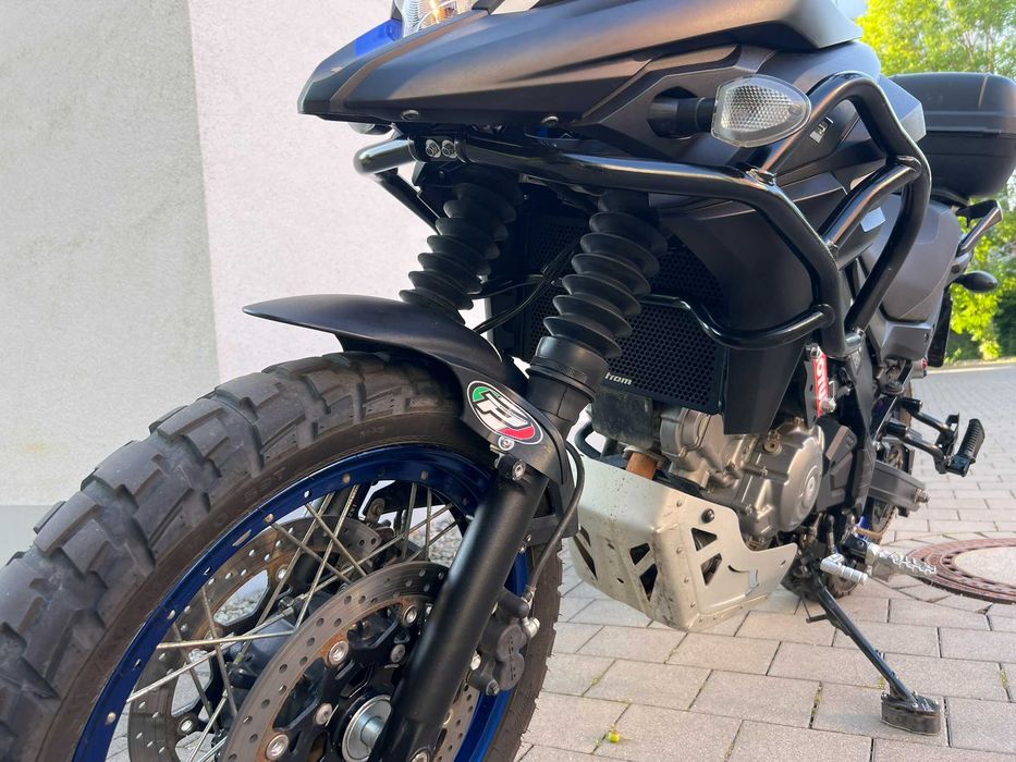 Suzuki Vstrom 650 XT 2022