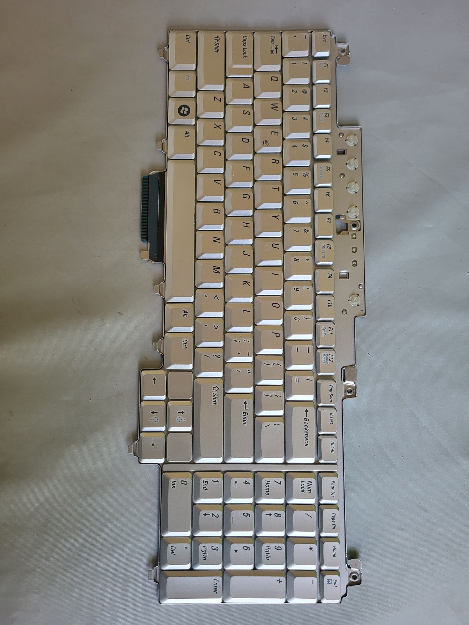 KLAWIATURA DELL M802 (NSK-D800L / B058) Posiadam 50 szt)