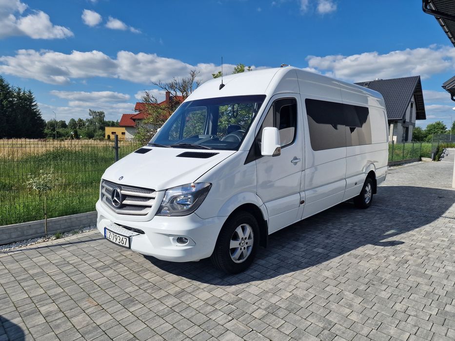 Wynajem, wypożyczalnia busów 9-cio osobowych