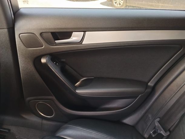 Audi A4 2.0TDI Avant ADVANCE 136cvs SLINE Kit RS4