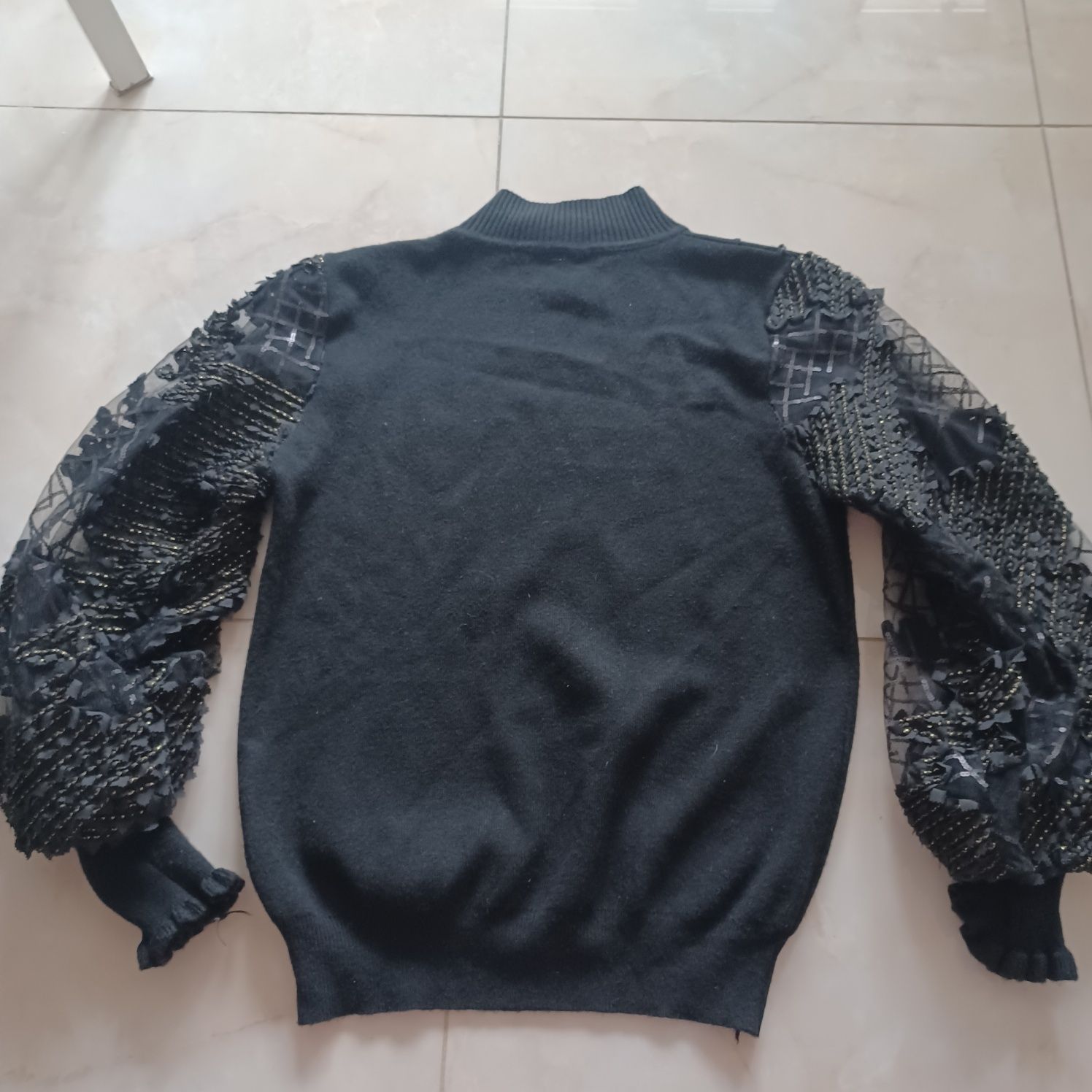 Sweter MAY BY SHINIG STAR koronkowe rękawy S/M