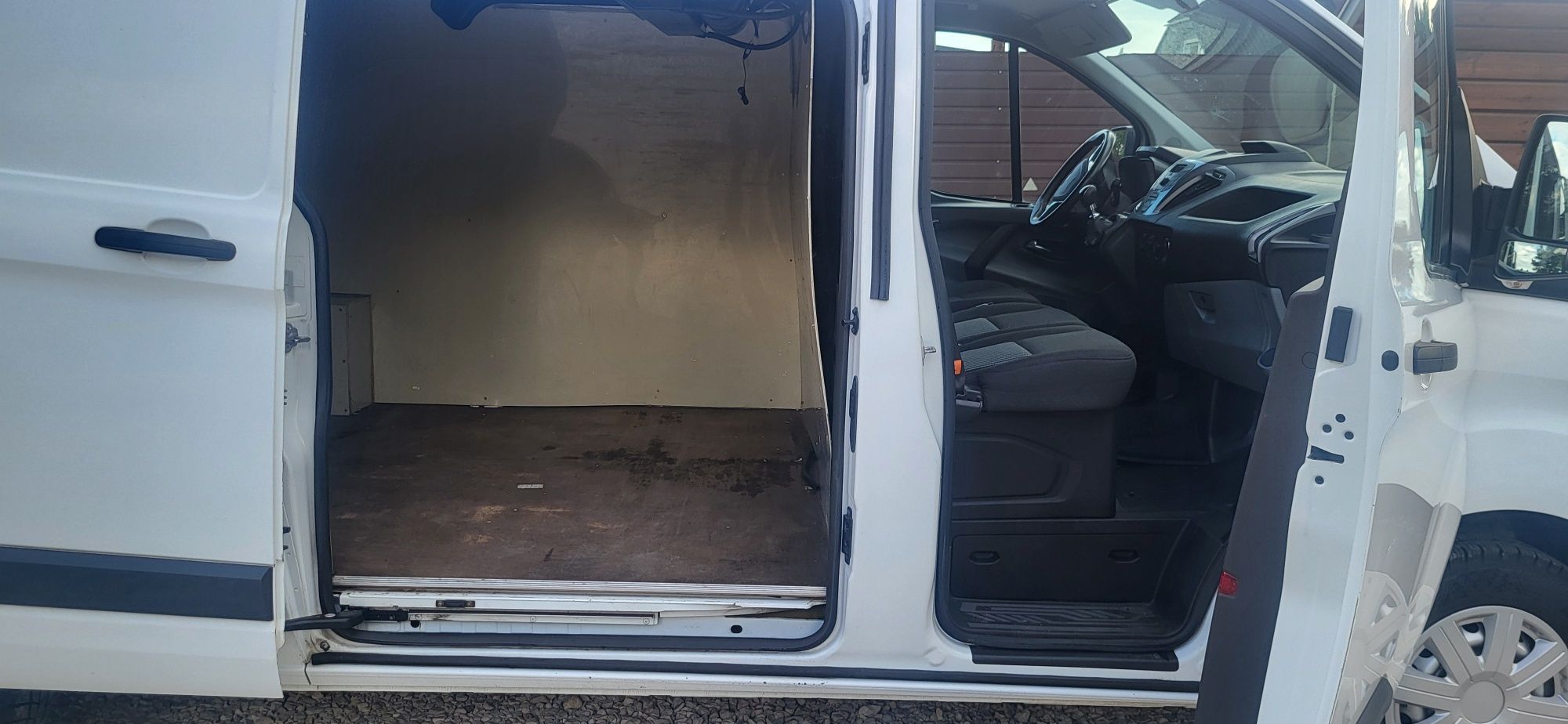 Ford Transit Custom 2.0 Tdci 2016 Rok L2H1 Long Klima Servis Agregat