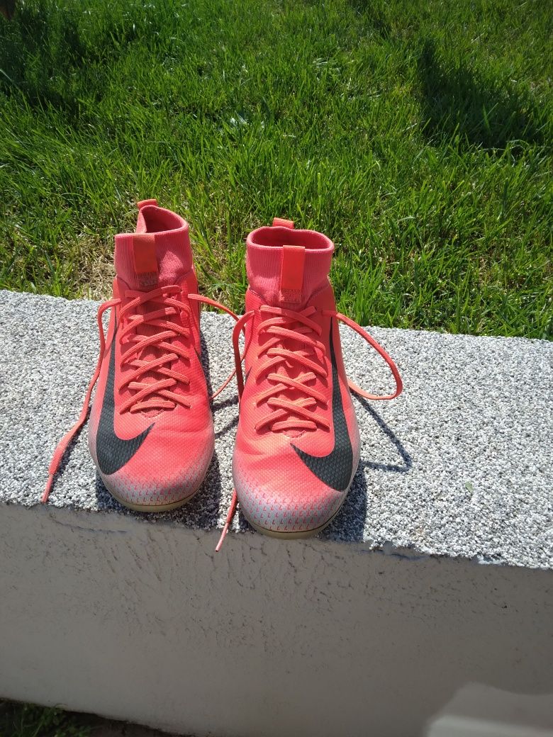 Buty korki rozmiar 36