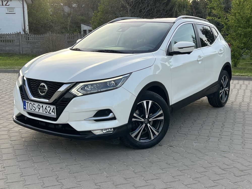 Nissan Qashqai_N-Conecta_Kamery 360_Radar_Czytnik znaków_Navi_Tekna