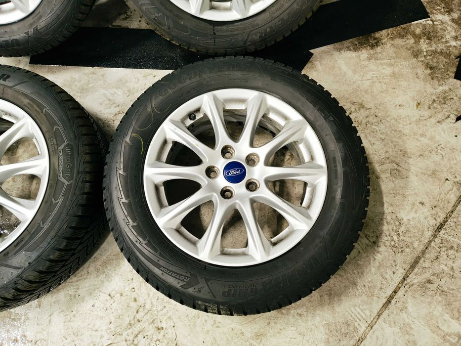 Ford Felgi Koła 16 Cali Opony Zimowe Goodyear UltraGrip 215/60R16 7MM
