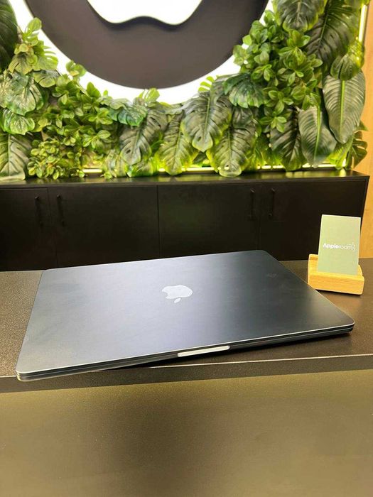 MacBook Air 15, Midnight, 256GB, 8CPU/10GPU, 8GB RAM Apple M3 вживаний