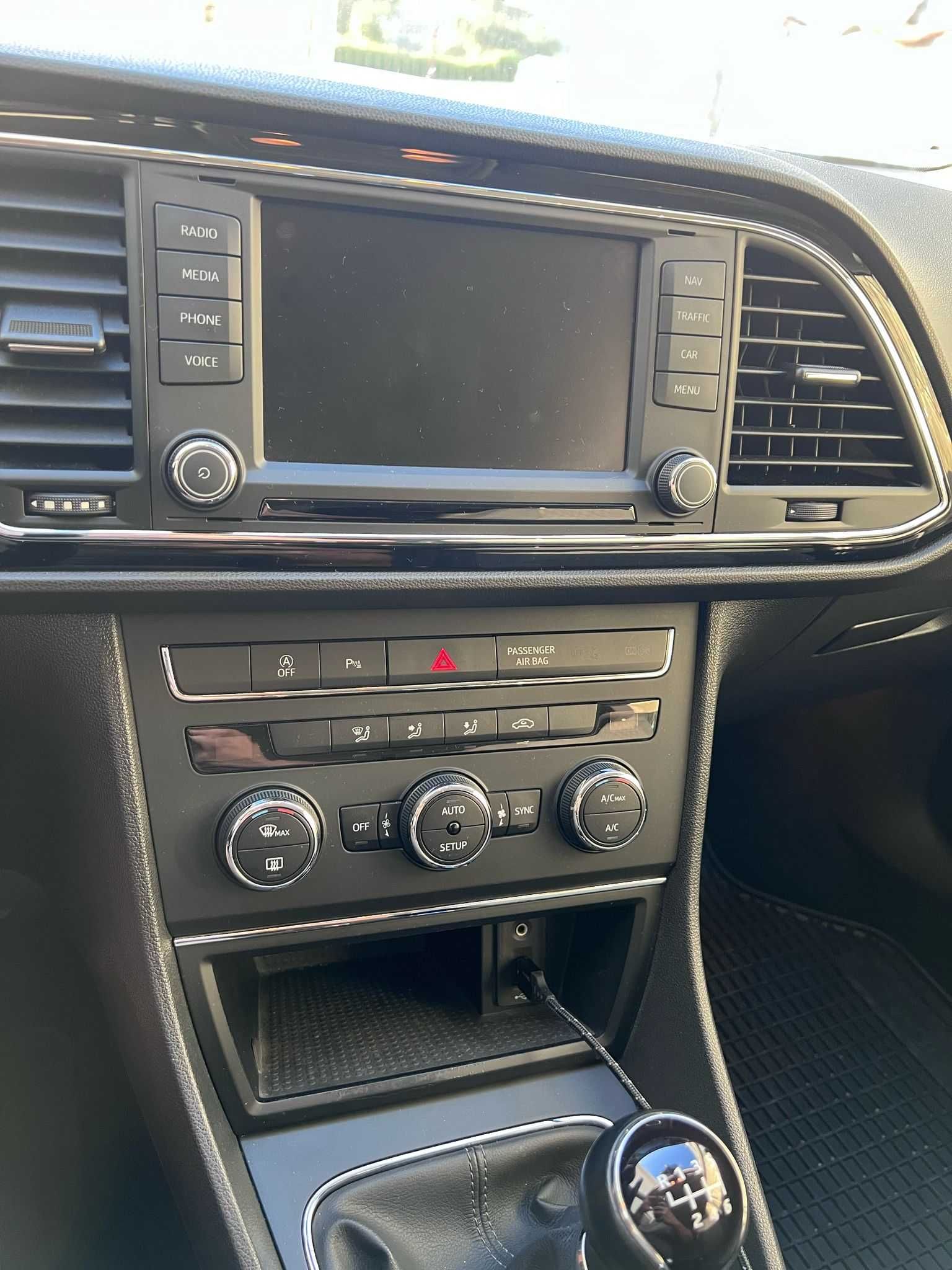 SEAT Leon 1.6 TDI Ecomotive (2015) 1º Dono