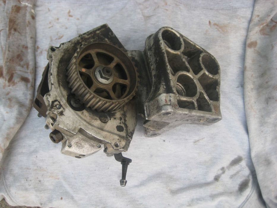 Продам ТНВД топливный Насос Bosch Renault Megane 1.9 DIZEL