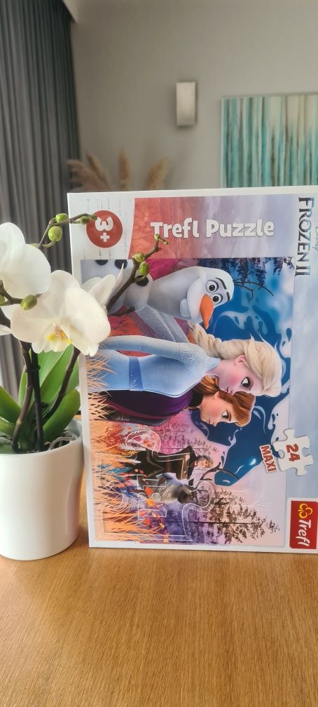 Trefl duże puzzle disney frozen Elza maxi 24 magiczna wyprawa