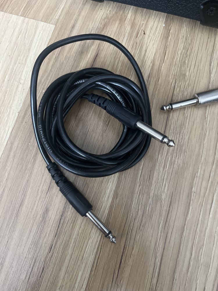 wzmacniacz do gitary laney lx 10