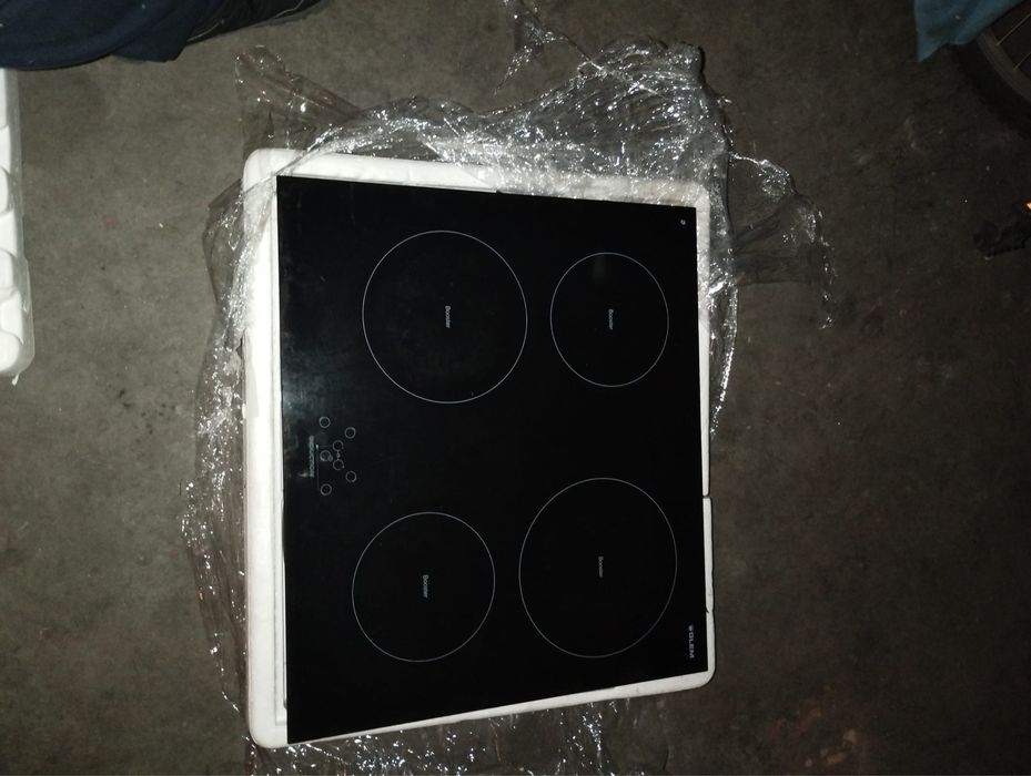 Placa de indução Glem, em bom estado