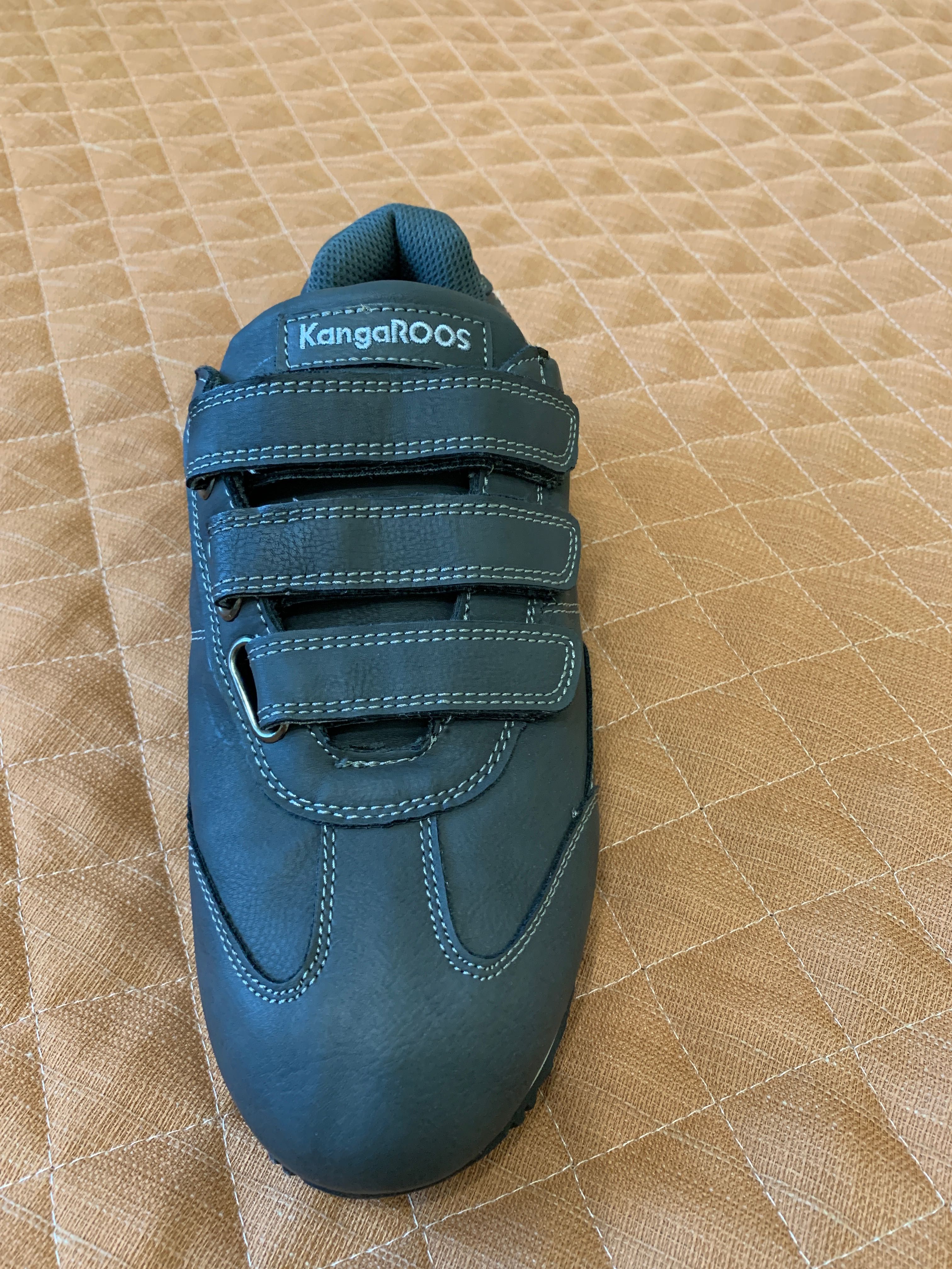 Продам кросівки KangaROOS унісекс 40 р.