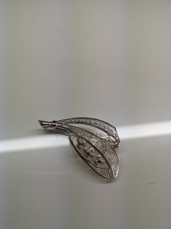 Skrzydło motyla zawieszka srebrna piekna