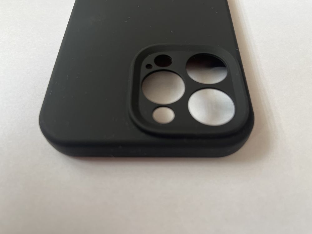 Etui na telefon iPhone 16 Pro Max- szkło gratis