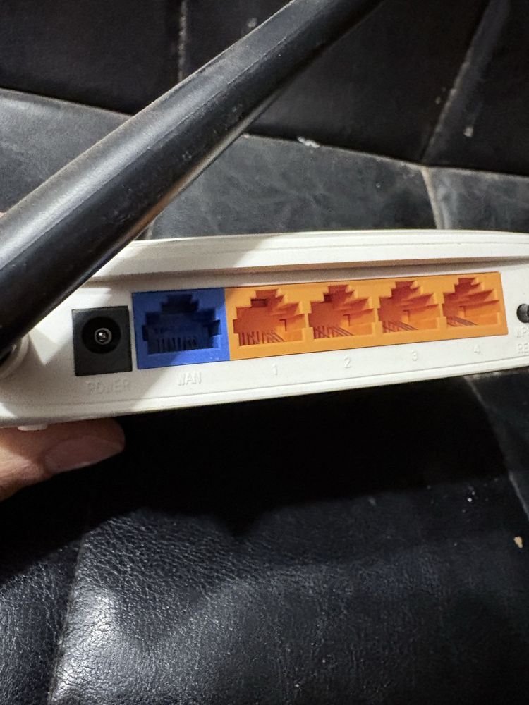 Продам роутер tp-link tl-wr841n