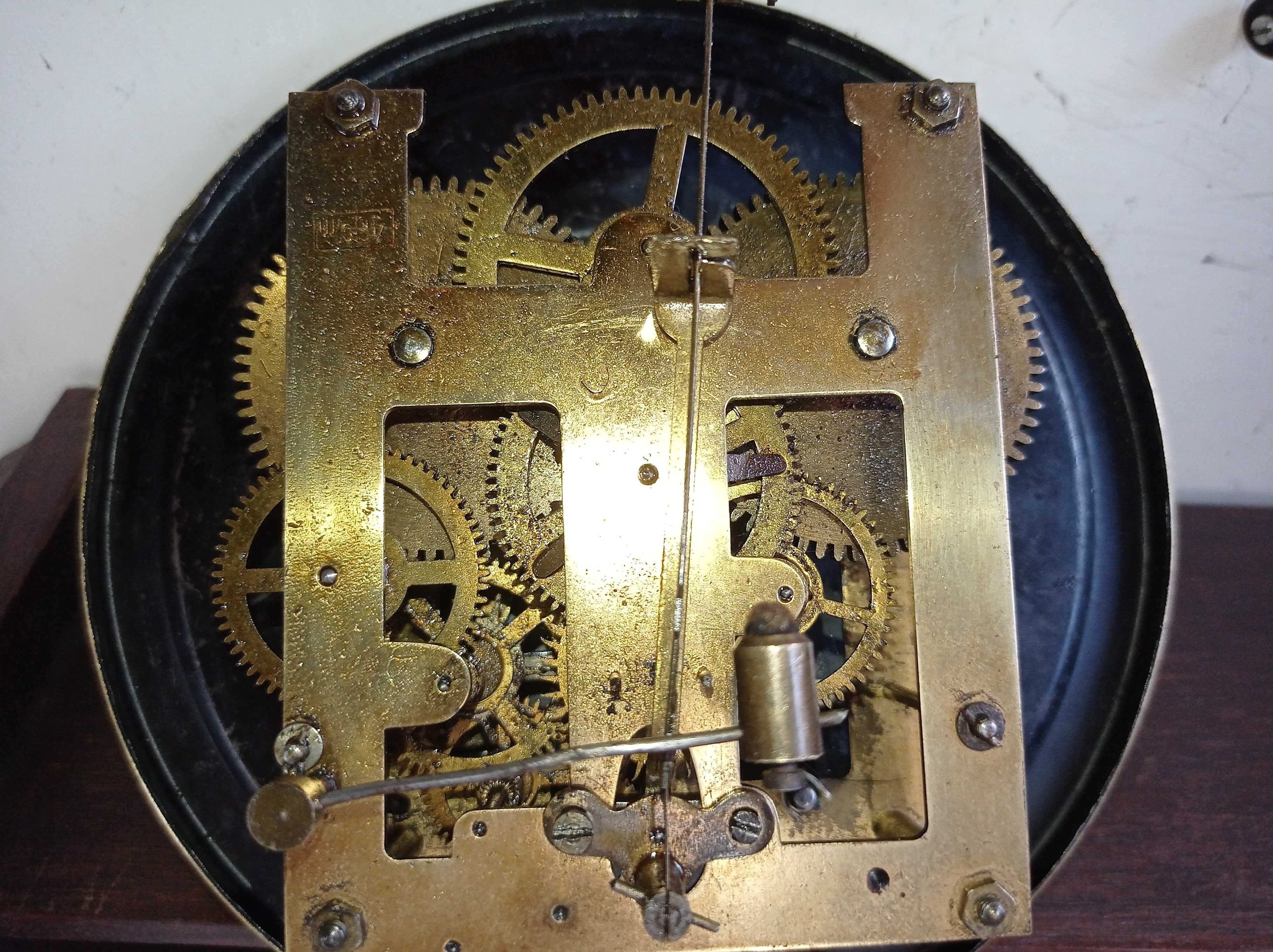 Stary zegar wiszący PHS - zajączek - 46 cm - NSP.