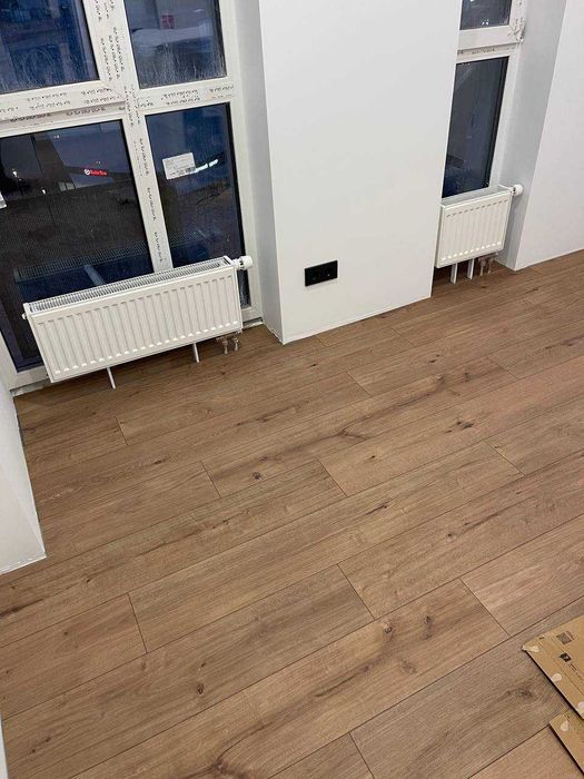 Укладка  кварцвініл ламінат spc Вирівнювання підлоги