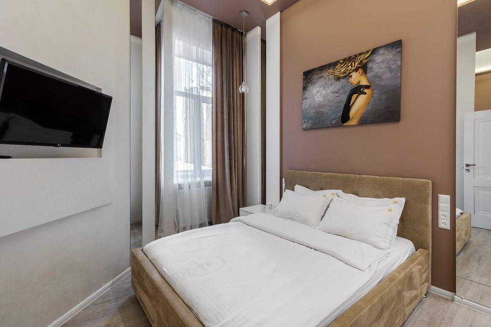 Апартаменти з ванною для 6 осіб по вул Леонтовича 5