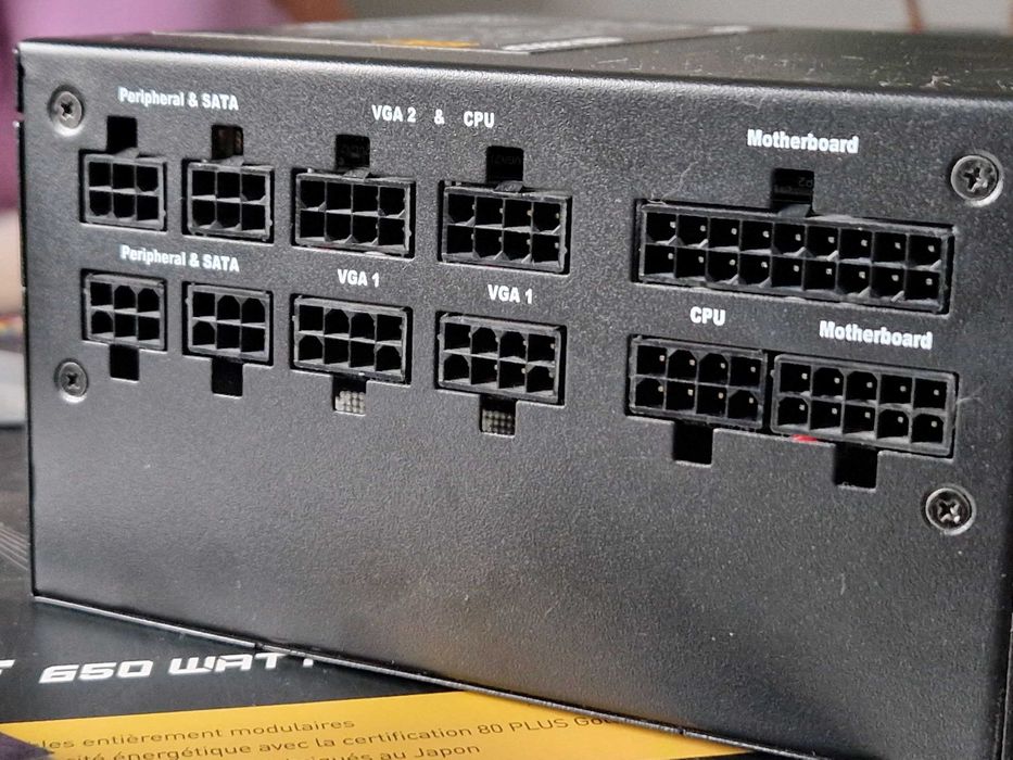 Продам Блок Живлення для комп'ютера MSI MPG A650GF - 650W