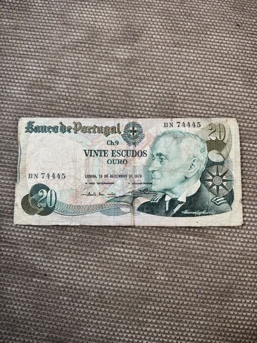 Duas Notas 20 Escudos Gago Coutinho