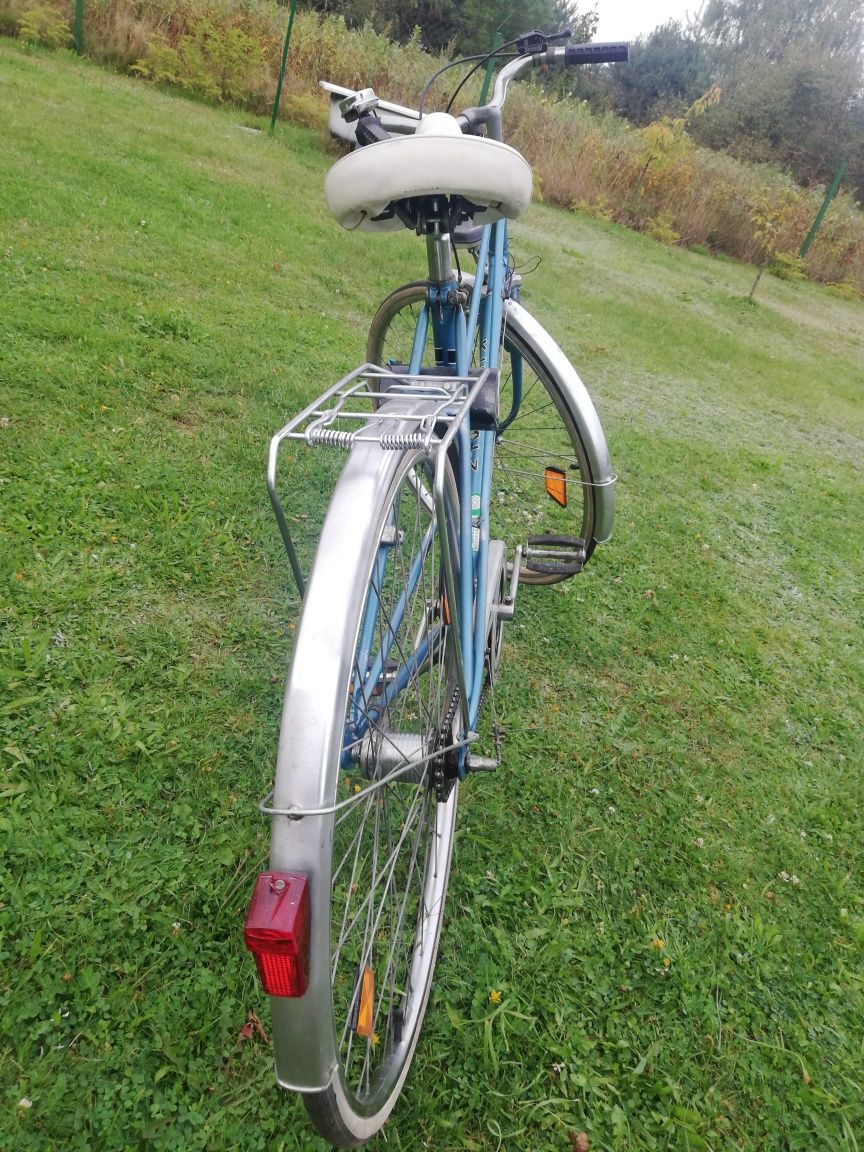 Sprzedam rower 100 % sprawny.