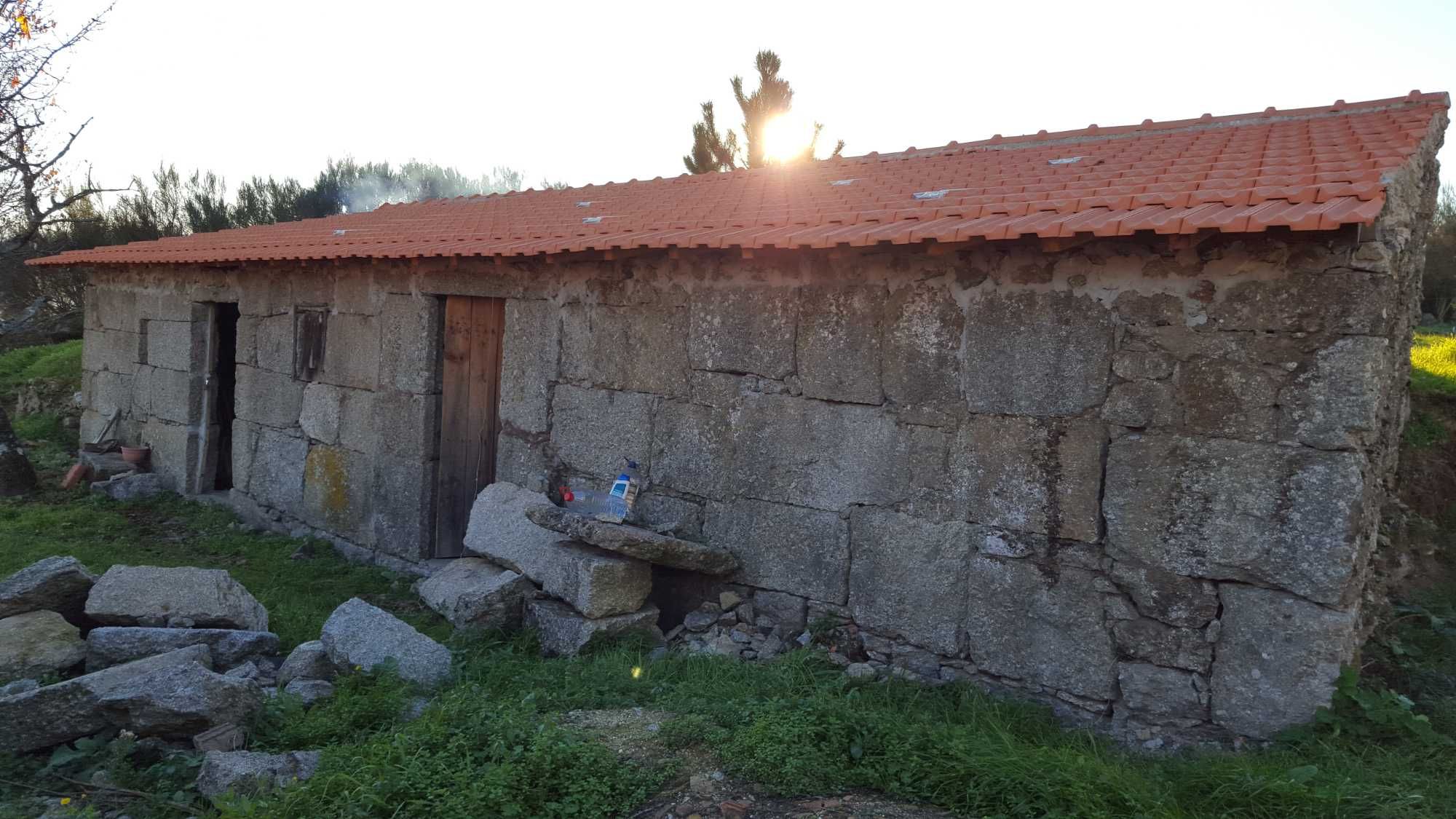 Terreno Urbano + Rústico, em Melcões, Lamego!