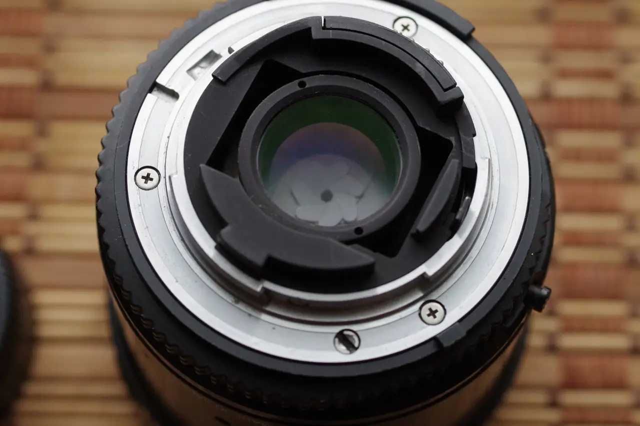 Макро объектив Nikon 55mm AF micro nikkor 55mm 2.8