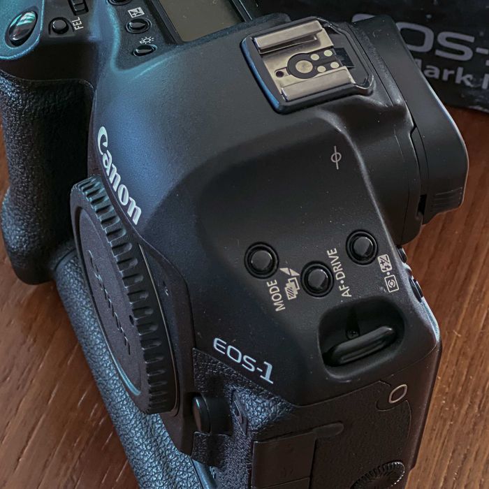 Canon 1D Mark III Como Nova! 8000 Disparos