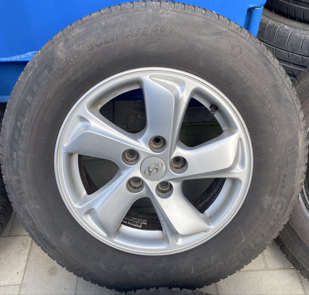 Alufelgi z oponami 215/70 R16 Hyundai IX35 Tucson Kia Sportage ASX