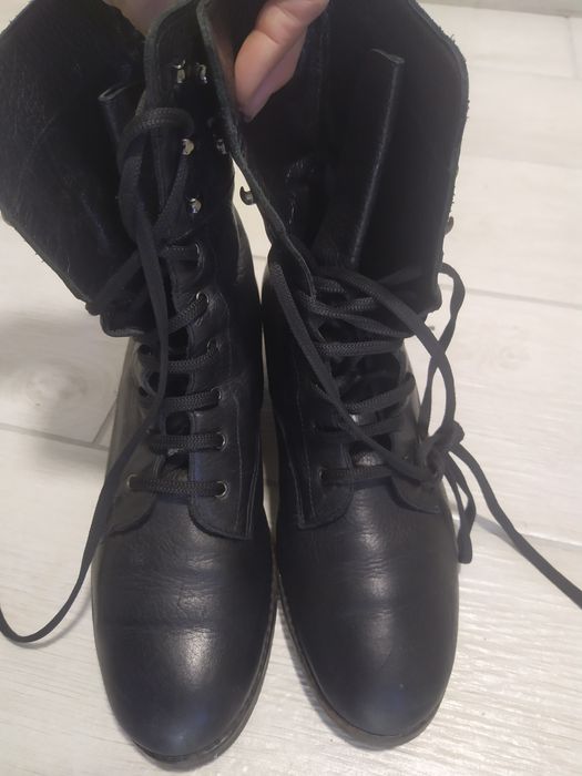 Черевики ботинки чорні шкіряні Armani