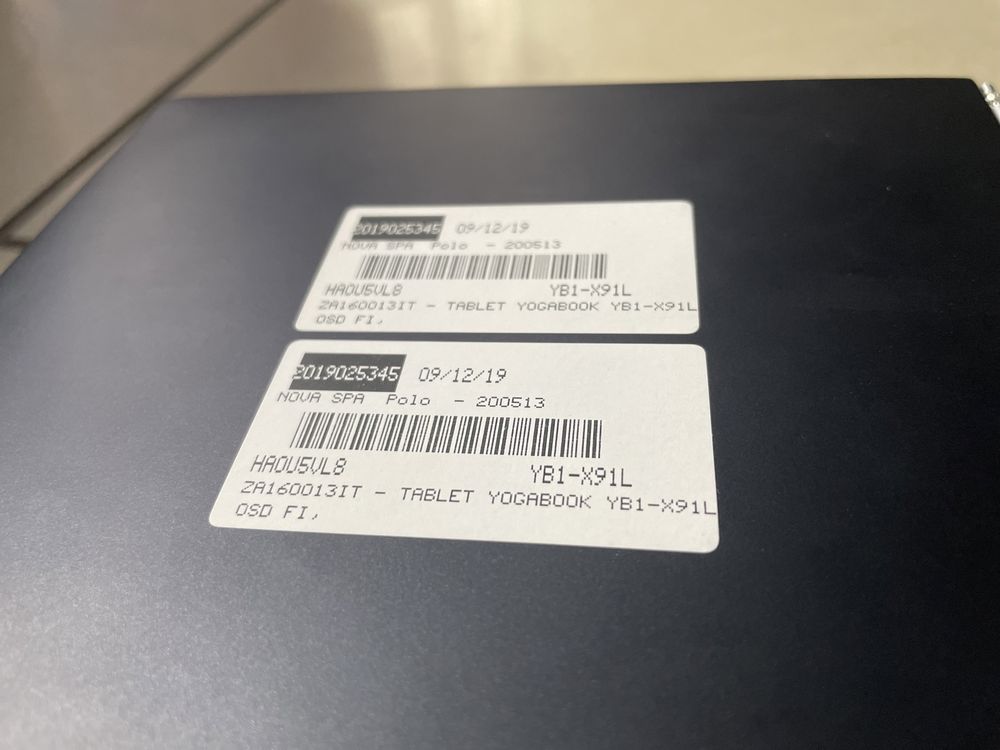 Tablet Lenovo Yoga Book YB1-X91L sim 2w1 windows 10 pro