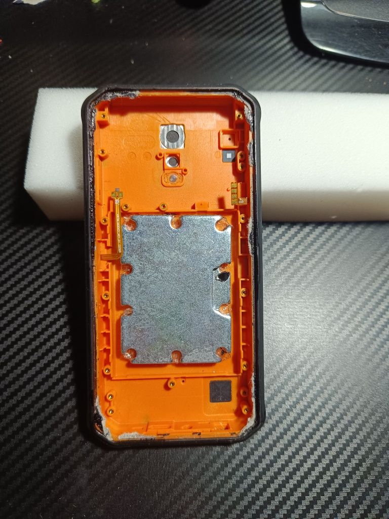Atrapy telefonów realne i hamer