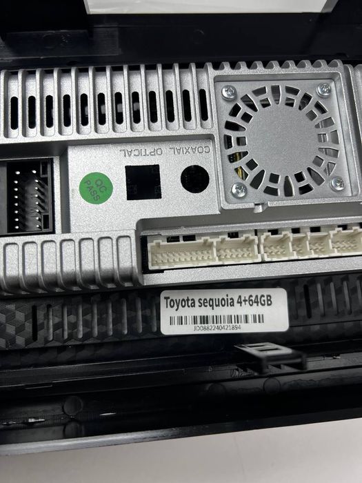 2DIN, штатная магнитола для Toyota Sequoia 2007 - 2021 4G 64GB, Новая