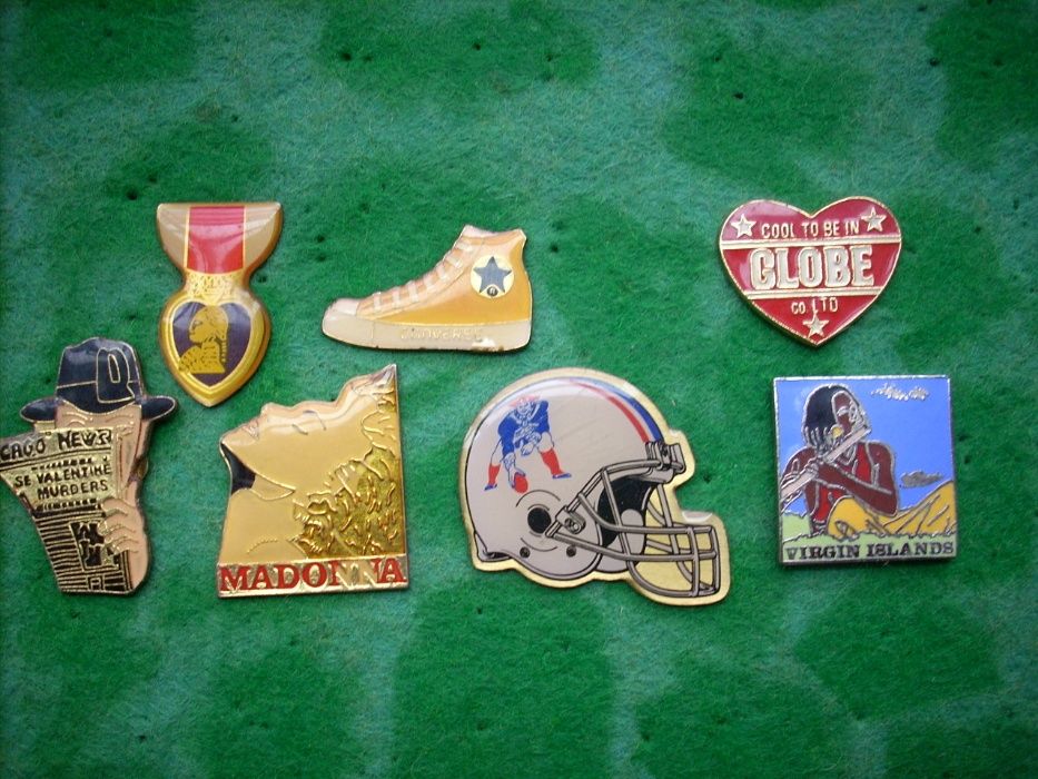 Colecção 35 pins americanos originais