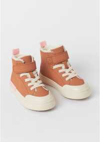 Nowe buty sportowe H&M 31 futerko