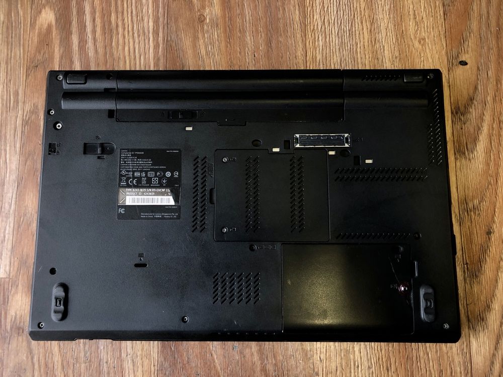 Ноутбук LENOVO ThinkPad T520 15.6 i7-2670QM 8gb SSD 64gb HDD 1tb